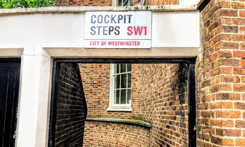 Cockpit Steps London