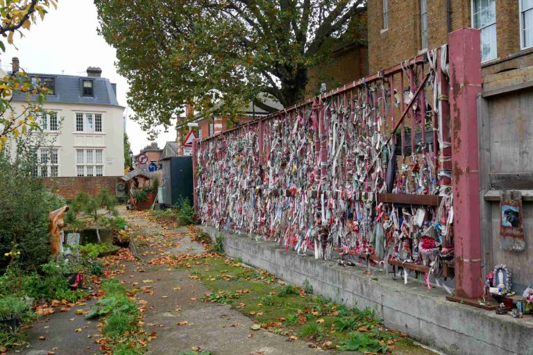 Crossbones Graveyard, Southwark’s Forgotten Burial Ground - Historific